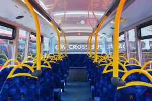 Alexander Dennis Enviro400H 2015 года 